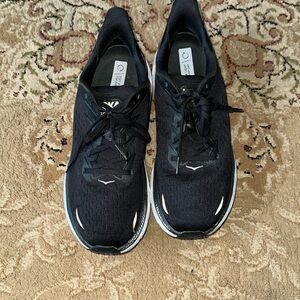 Hoka Black women’s 9.5 sneakers